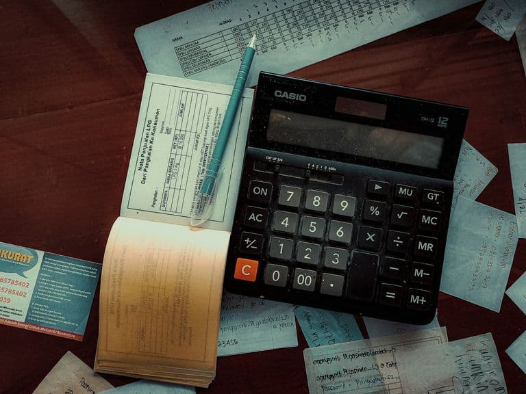 Calculator representing private dental treatment fees