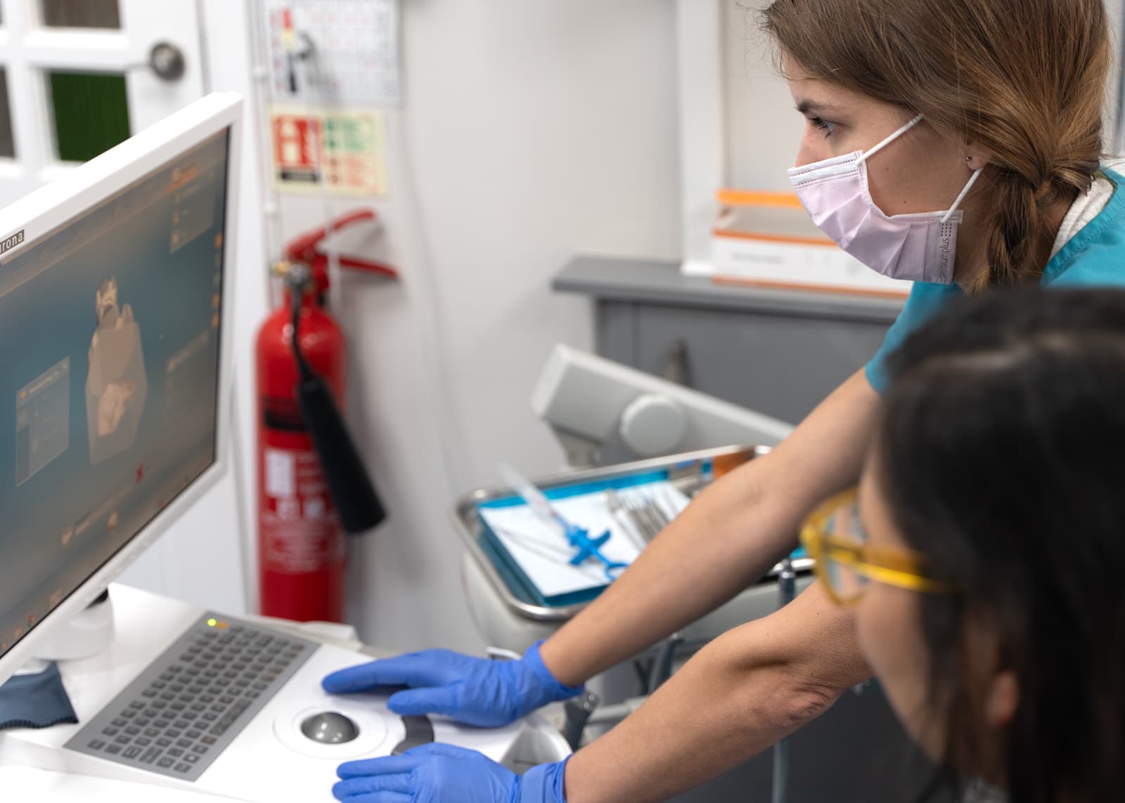 Distinctly Dental practice photo 11