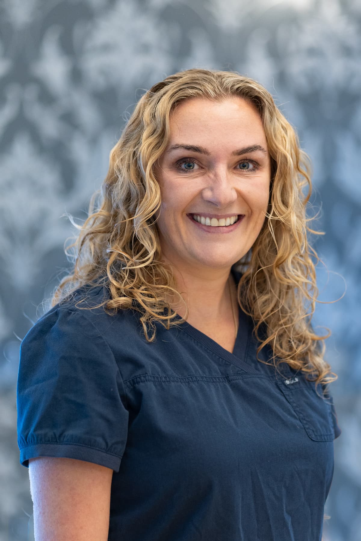 Diane Bailey, dental hygienist at Distinctly Dental